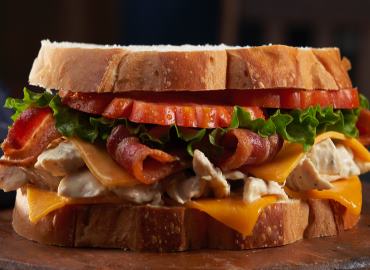 Chicken bacon ranch sandwich Recipe