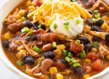 Chicken taco soup - Easy and Tasty